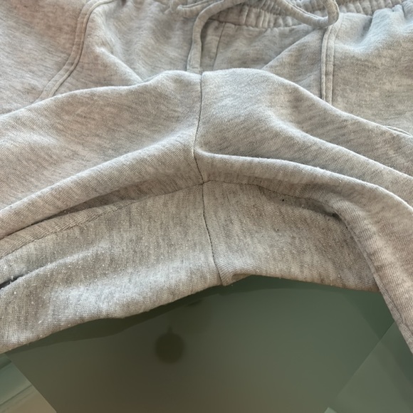 Rae Dunn Gray 2-Pocket Sweat Track Pants Joggers sz L EUC Soft Fleece - Picture 17 of 17